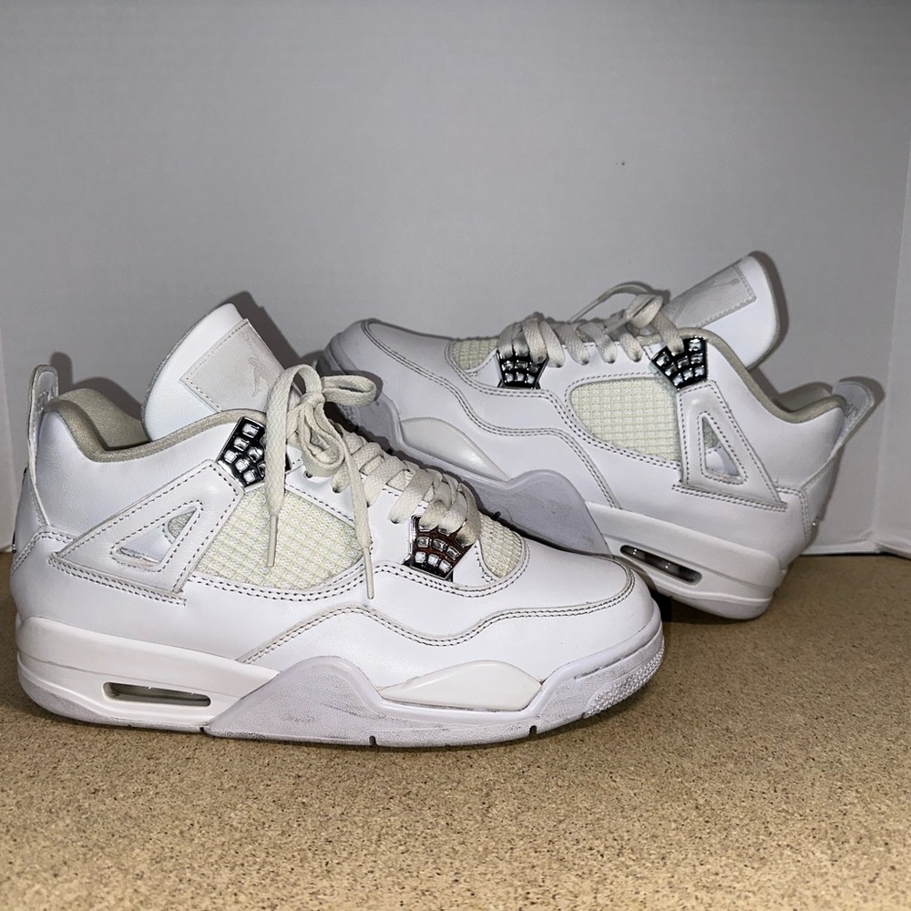 Jordan 4 Pure Money Size 9.5 Men’s